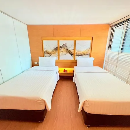 I Residence Hotel Silom Bangkok Exterior photo