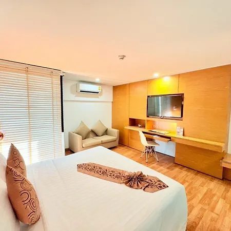 I Residence Hotel Silom Bangkok Exterior photo
