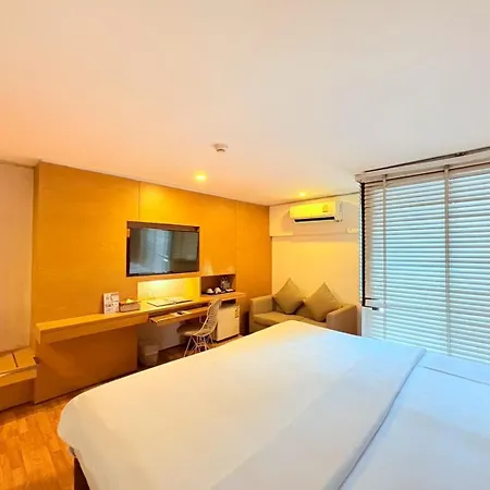 I Residence Hotel Silom Bangkok Exterior photo