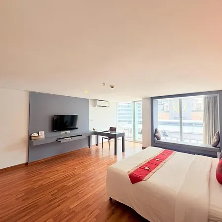 I Residence Hotel Silom Bangkok Exterior photo