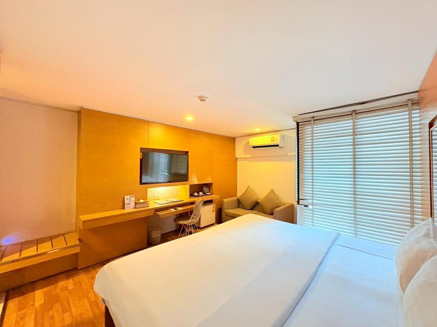 I Silom 4*
